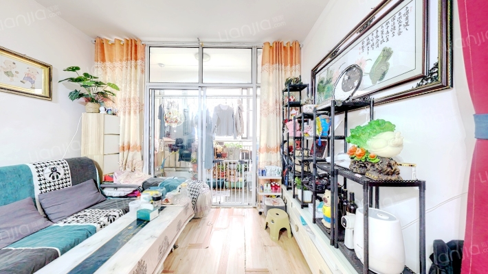 金榜佳苑东区二手房实景图