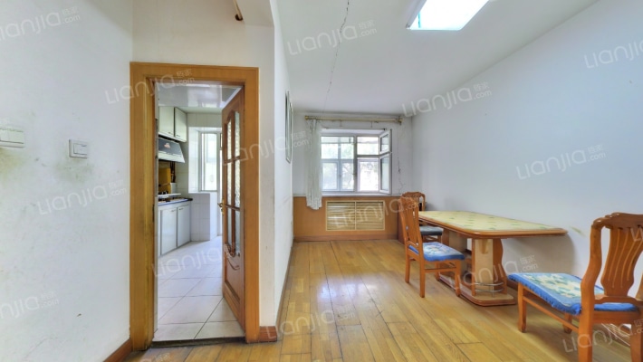 林大宿舍二手房实景图