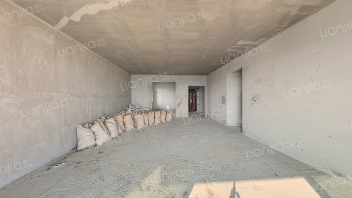 源惠盛世豪庭二手房实景图