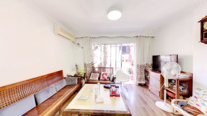 宝成花园二手房实景图