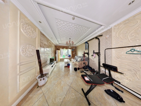 整租·日月光解放碑1号 1室2厅 南