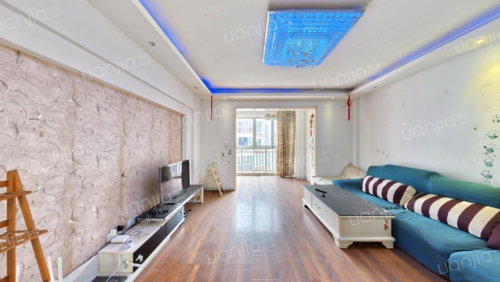 融信碧云天二手房实景图