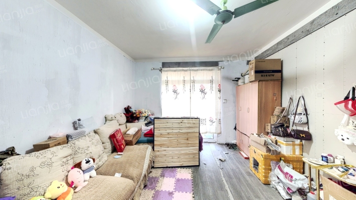 江南春晓东区二手房实景图