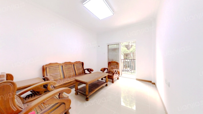 湖岸嘉苑二手房实景图