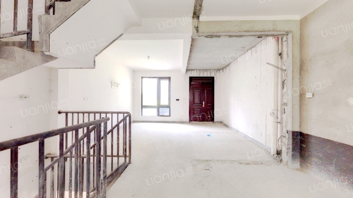 燕回江南院二手房实景图