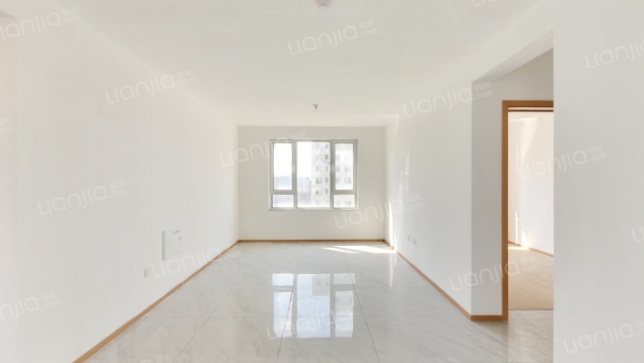 华航山海湖二手房实景图