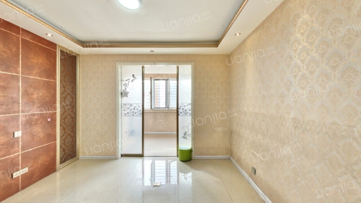 西华苑三期北区二手房实景图