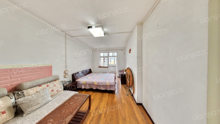 绮云里二手房实景图