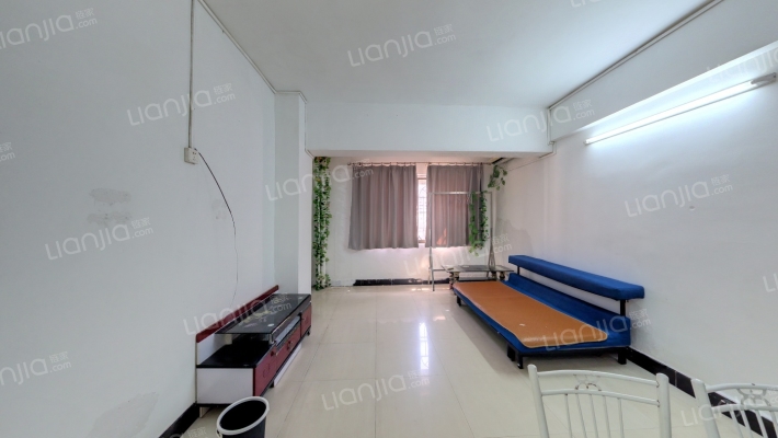 华新大厦二手房实景图