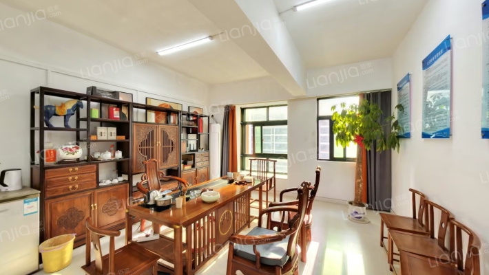 华氏儒商花园二手房实景图