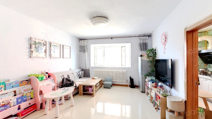 四和名居二手房实景图