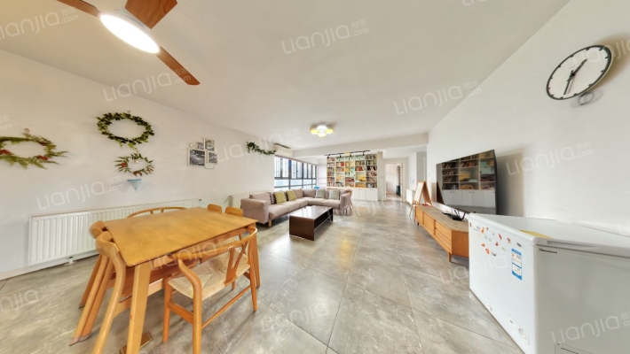 英郡一期二手房实景图