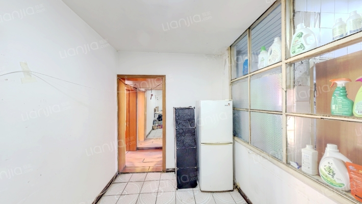 东黄小区二手房实景图