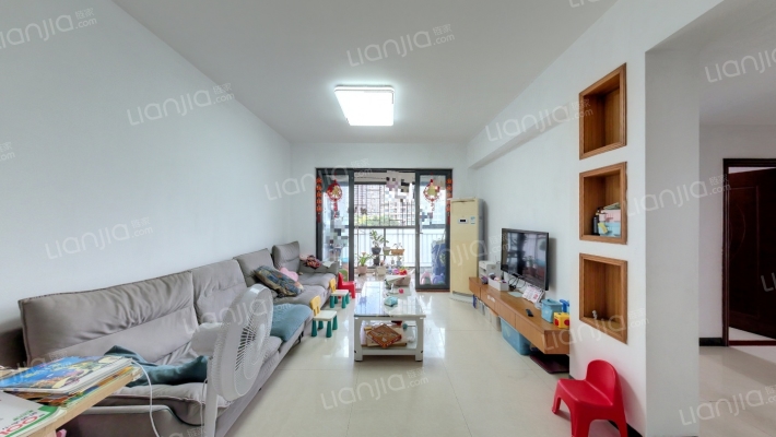 中信左岸花园二手房实景图