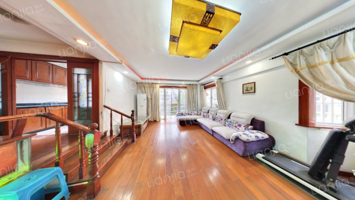 金色维也纳C区二手房实景图