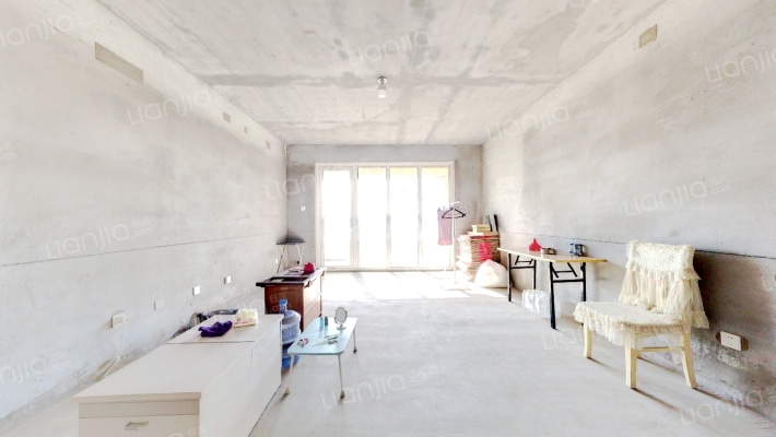 奥林春天二手房实景图