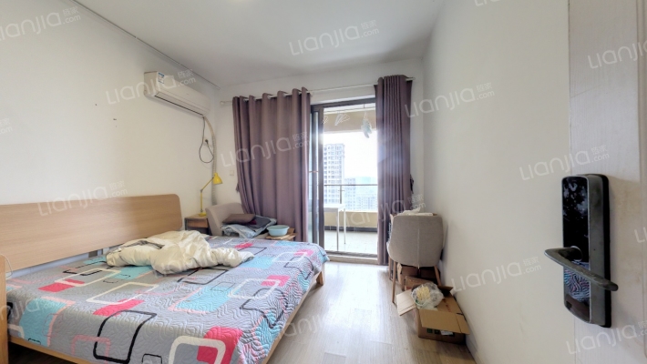 颐和府邸A区二手房实景图