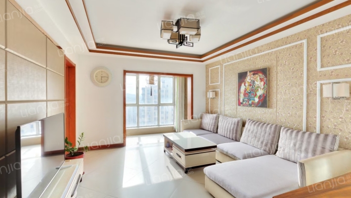 龙族峰景花园四期二手房实景图