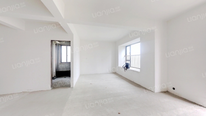 铂悦佳园二手房实景图