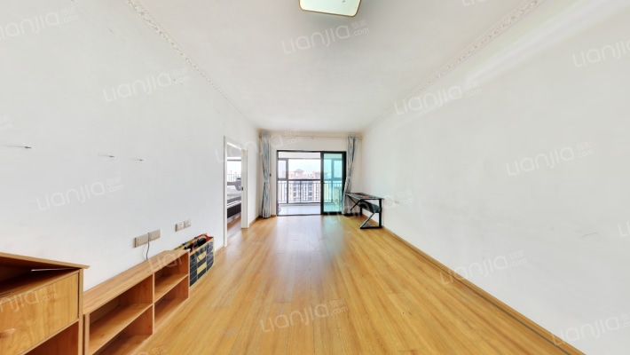 海伦堡中央广场二手房实景图