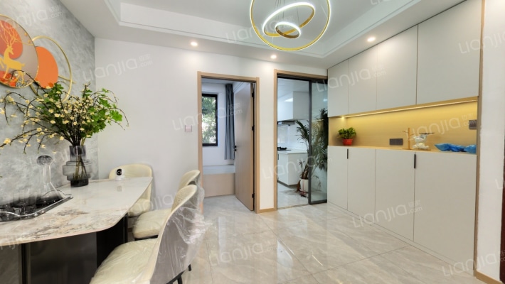 解放新村二手房实景图