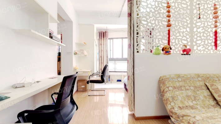 福星惠誉紫领公寓二手房实景图