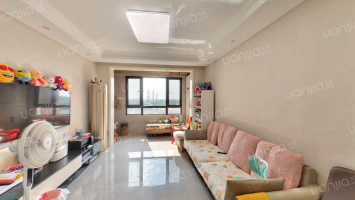 中交樾公馆二手房实景图