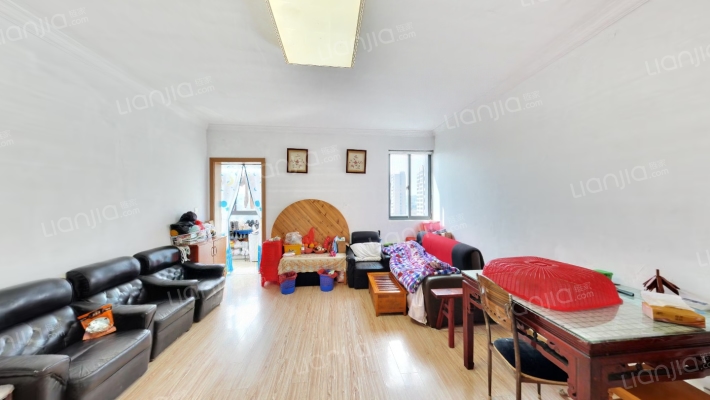 横沥佳苑二手房实景图