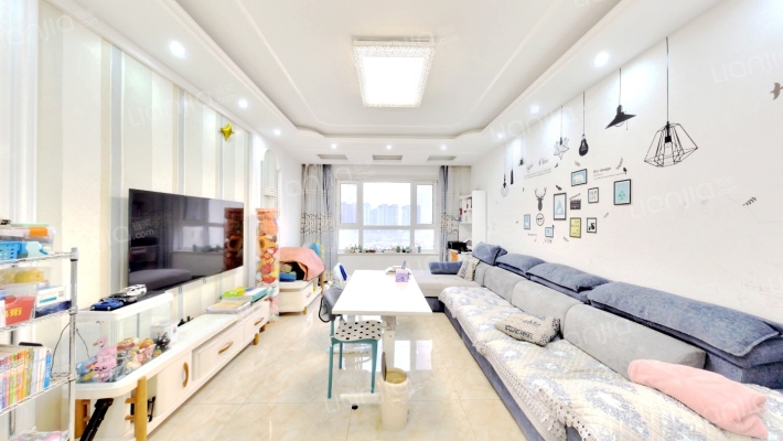 保利中央公园二手房实景图