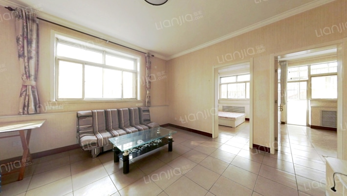 艺馨家园二手房实景图