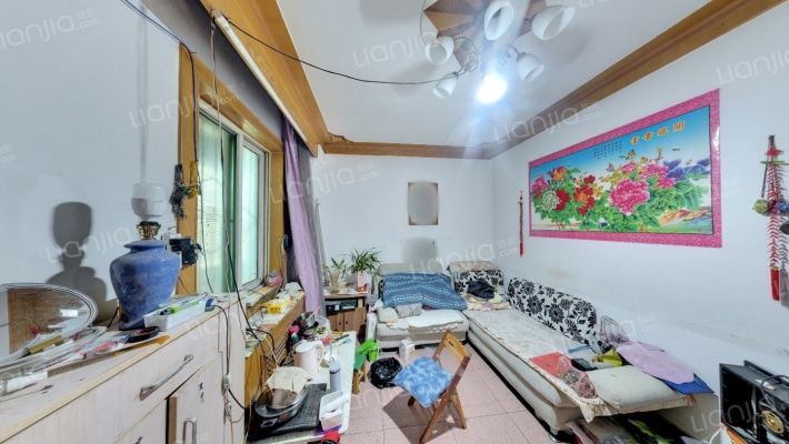 秦川社区30街坊二手房实景图