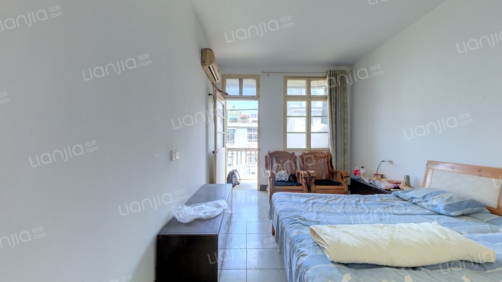 省教委宿舍二手房实景图