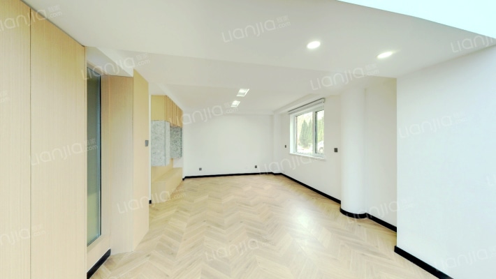 德馨天骄二手房实景图