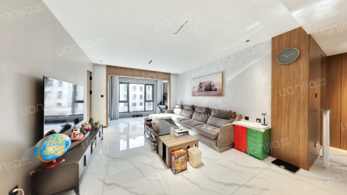 融创海逸长洲一期二手房实景图