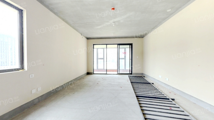 昆仑望岳西苑二手房实景图