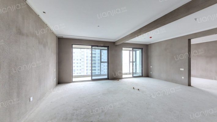 新月河滨二手房实景图