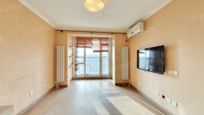 领秀慧谷C区二手房实景图