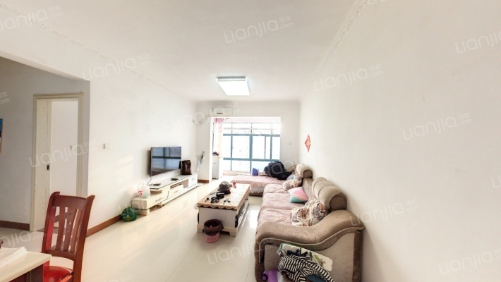 逢时海景大厦二手房实景图