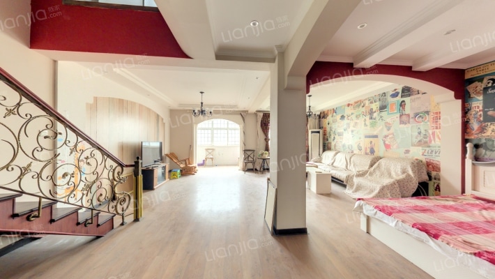 财达证券家属院二手房实景图