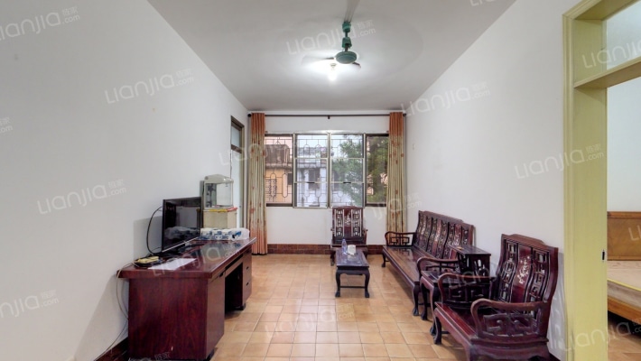 烟花炮竹公司宿舍二手房实景图