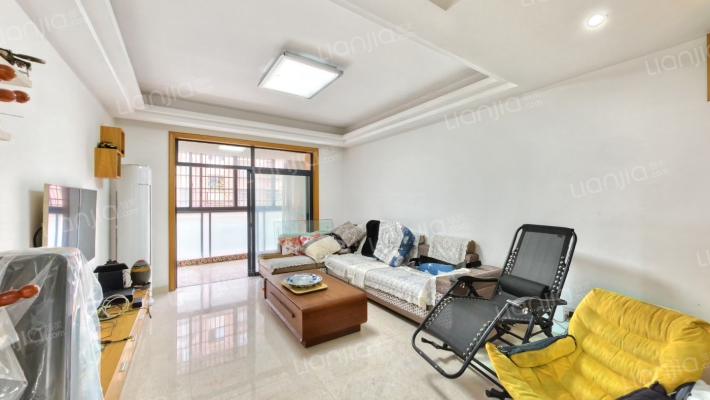 清华苑小区二手房实景图