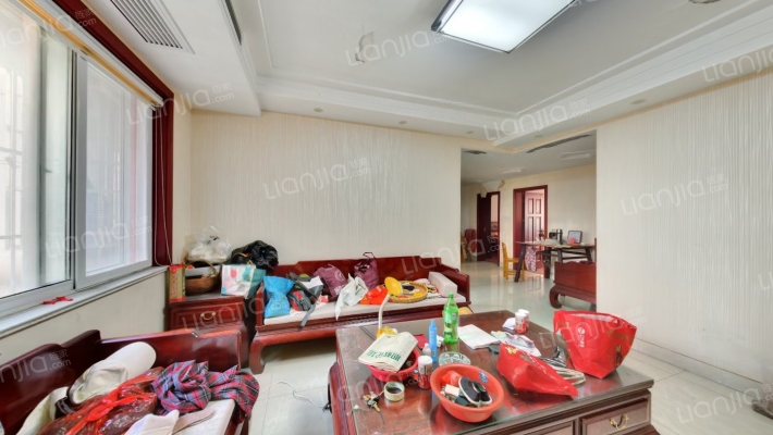 盛唐公寓二手房实景图