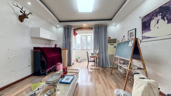 玫瑰园八公寓二手房实景图