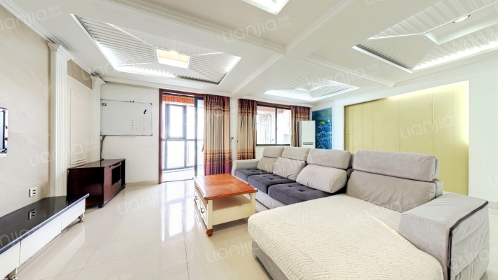 嘉鸿花园二手房实景图