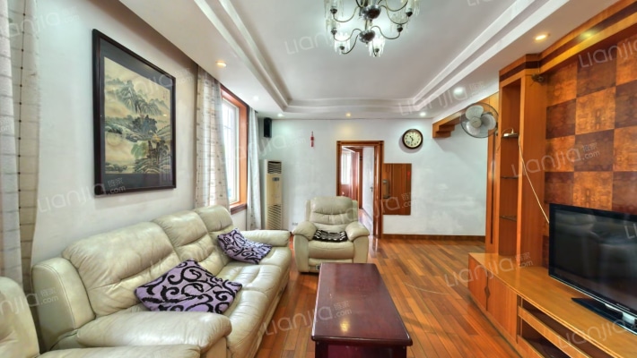 江北园丁苑二手房实景图