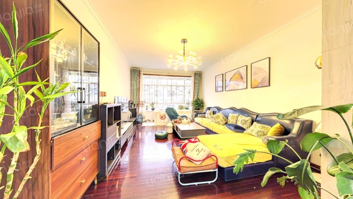 海峰花园二手房实景图