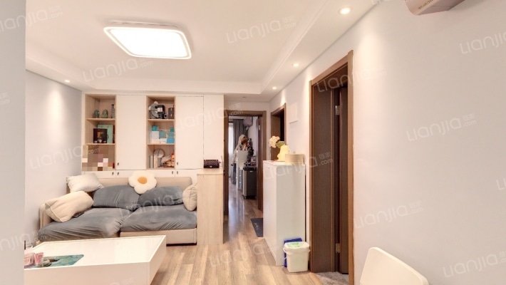 莲花公寓(闵行)二手房实景图