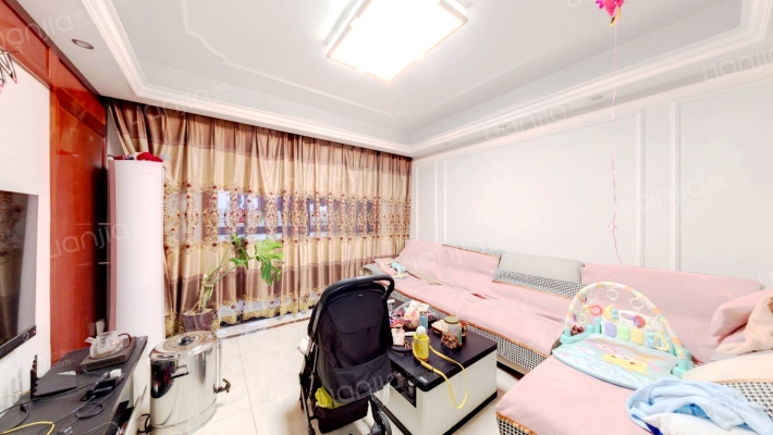 众安翡翠珑湾二手房实景图