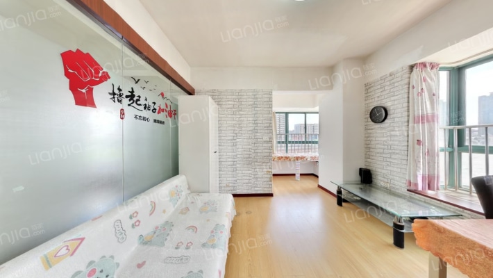 翡翠城二手房实景图