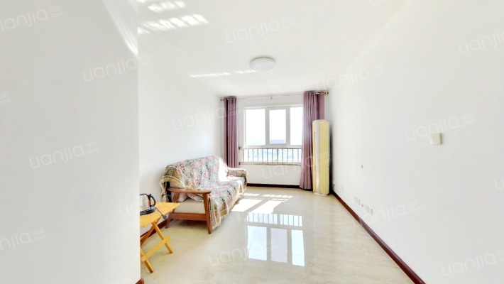 水岸荣华二手房实景图